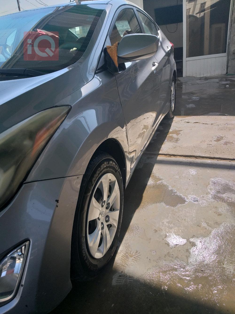 هیوندای ئەلەنترا